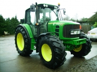 2009 John Deere 6330