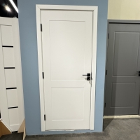 Casa ta merită Uși Bune!