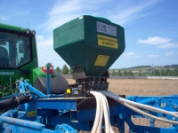 SEMINĂTOR ȘI MICROGRANULATOR T15